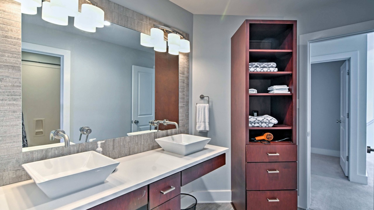 Photo of Bathroom in Gulf Hills