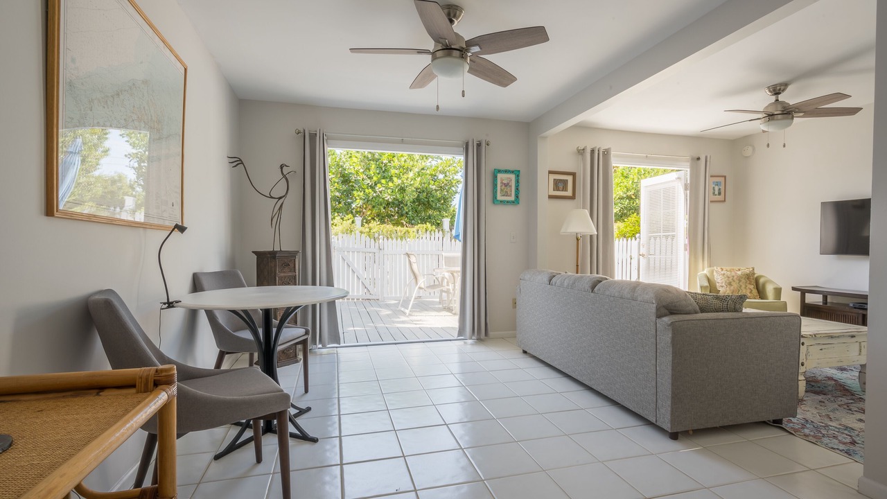 Photo of Livingroom in Truman Annex