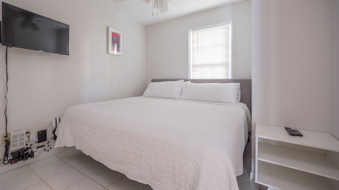 Photo of Bedroom in Truman Annex