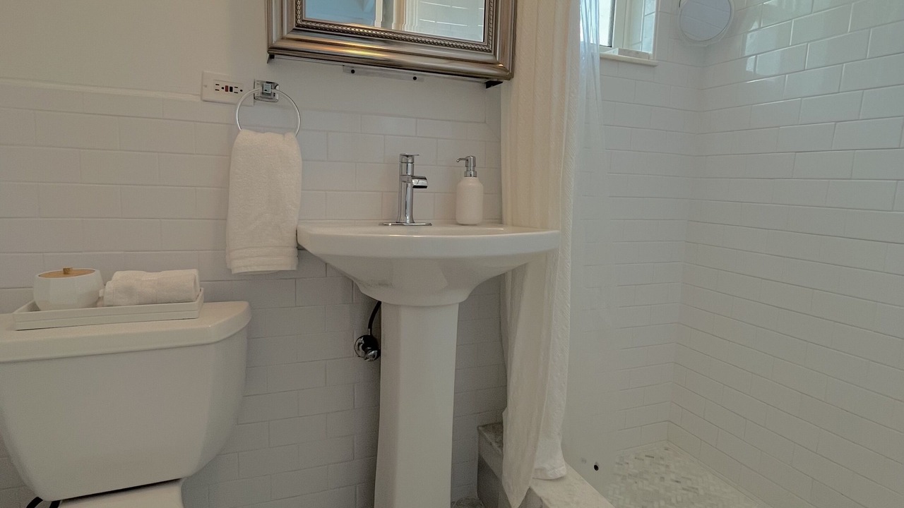 Photo of Bathroom in Key Colony Beach
