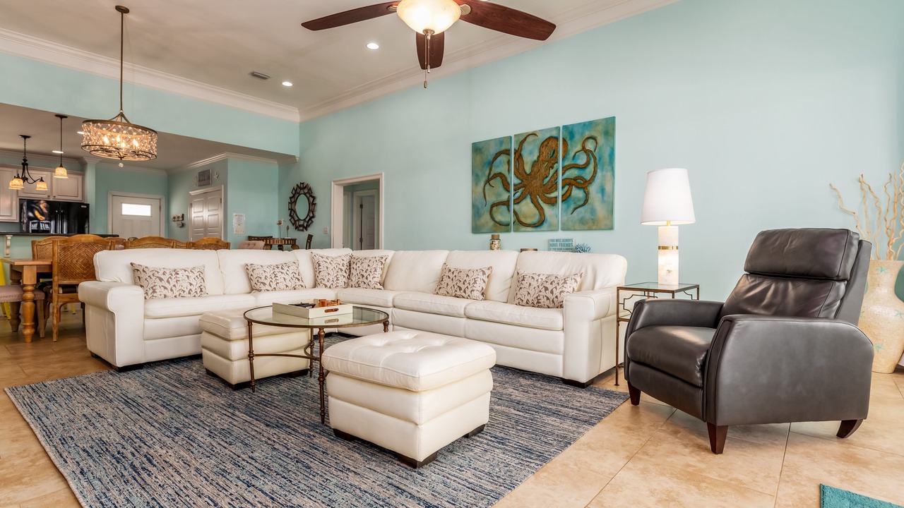 Photo of Livingroom in Dauphin Island