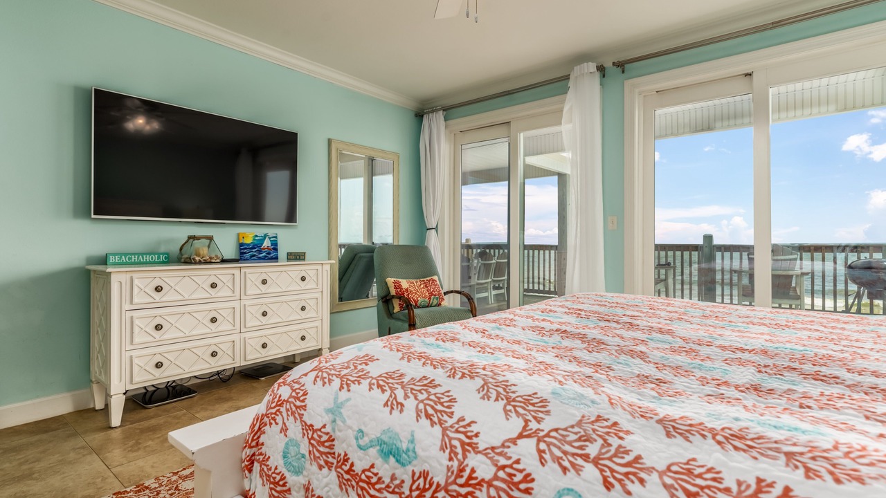 Photo of Bedroom in Dauphin Island