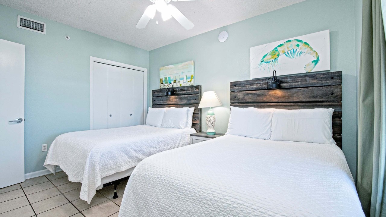 Photo of Bedroom in Orange Beach East