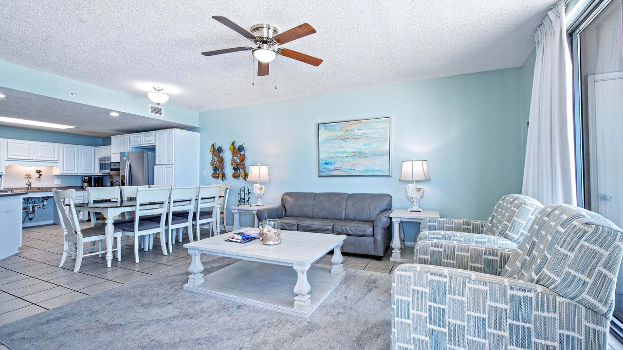 Photo of Livingroom in Orange Beach East