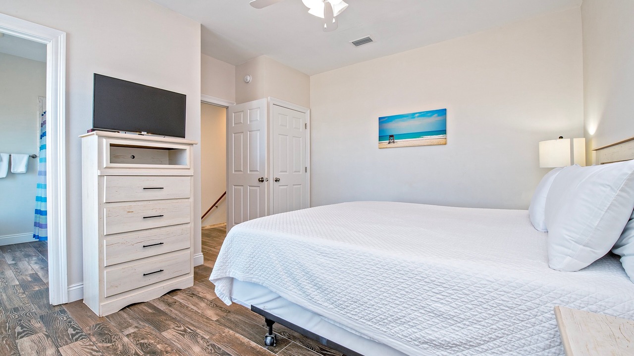 Photo of Bedroom in Fort Morgan