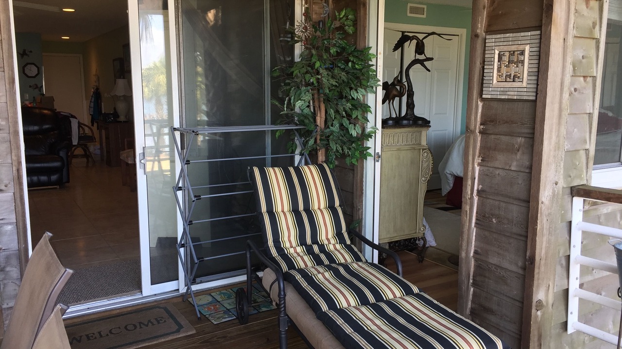 Photo of Patio Balcony in Ono Island