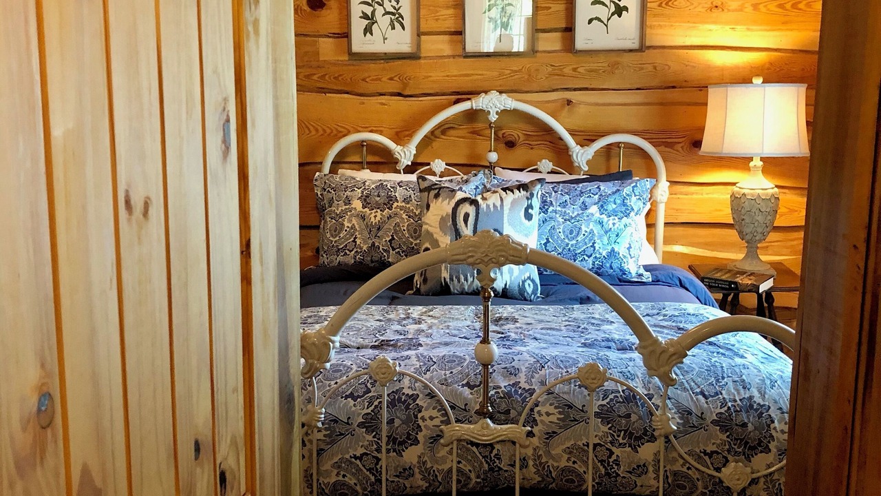 Photo of Bedroom in Mentone