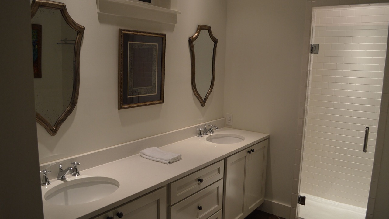 Photo of Bathroom in Crane Hill