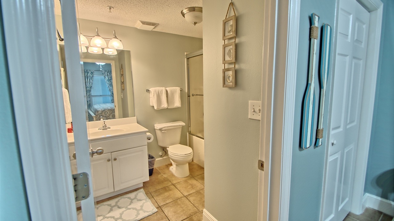 Photo of Bathroom in Long Beach