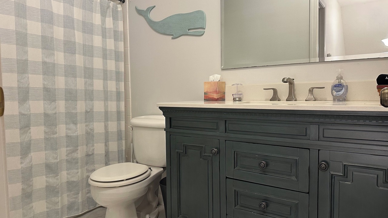 Photo of Bathroom in Dadeville