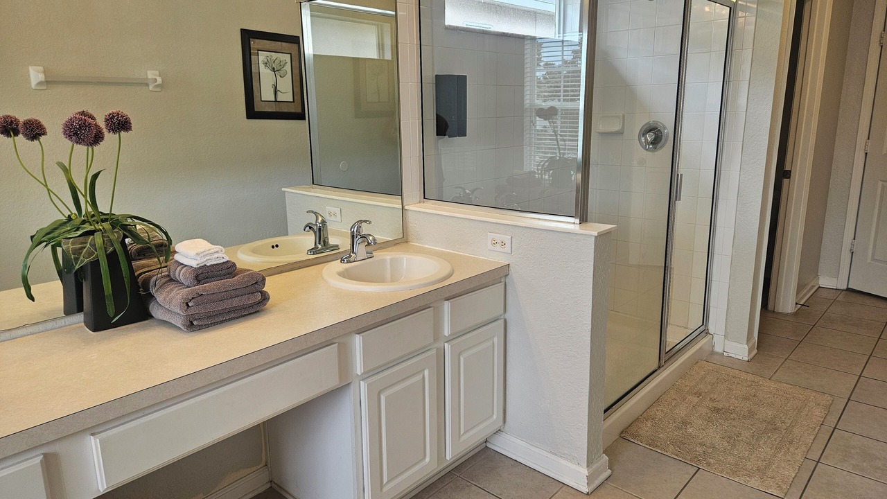 Photo of Bathroom in Windsor Hills