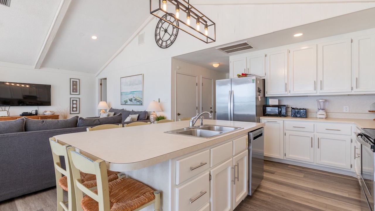 Photo of Kitchen in Surf Side Shores