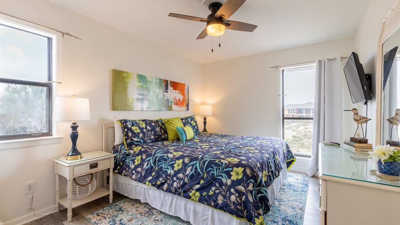 Photo of Bedroom in Surf Side Shores