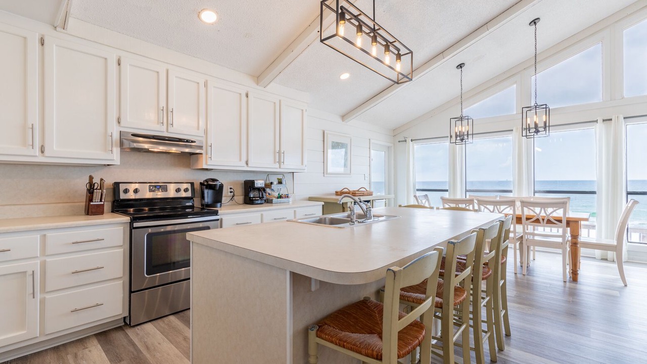 Photo of Kitchen in Surf Side Shores