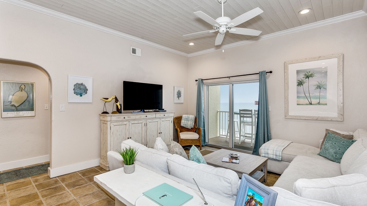 Photo of Livingroom in Pensacola Beach