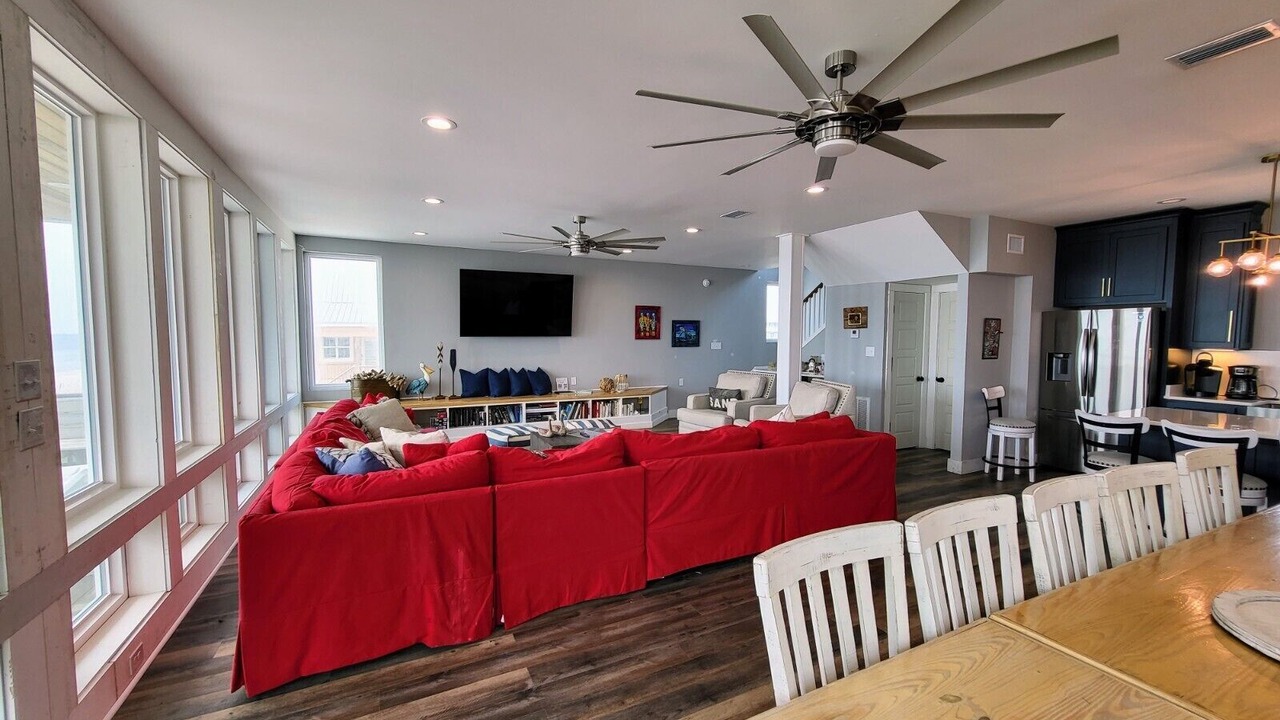 Photo of Bedroom in Surf Side Shores