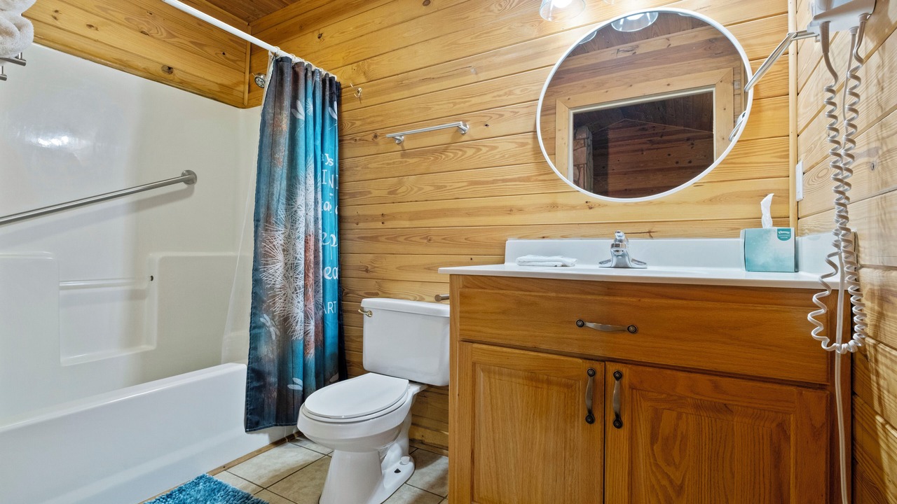 Photo of Bathroom in Gadsden
