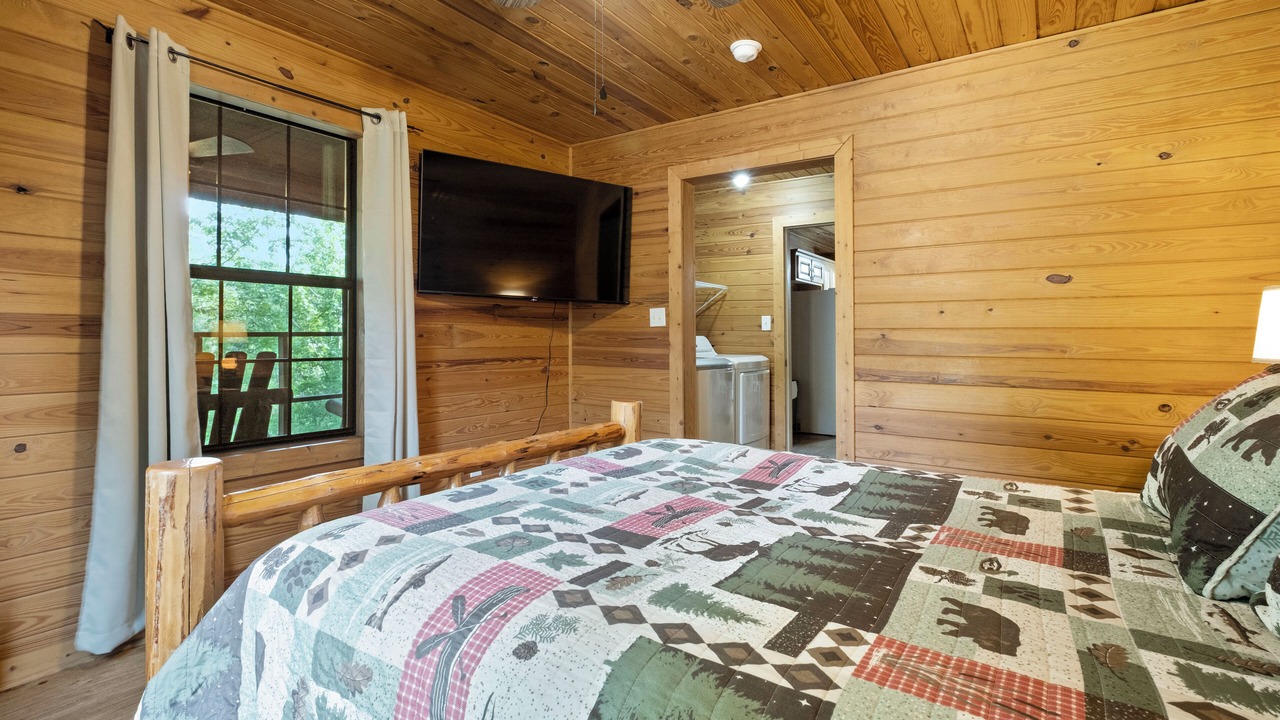Photo of Bedroom in Gadsden