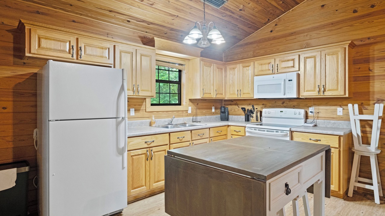 Photo of Kitchen in Gadsden