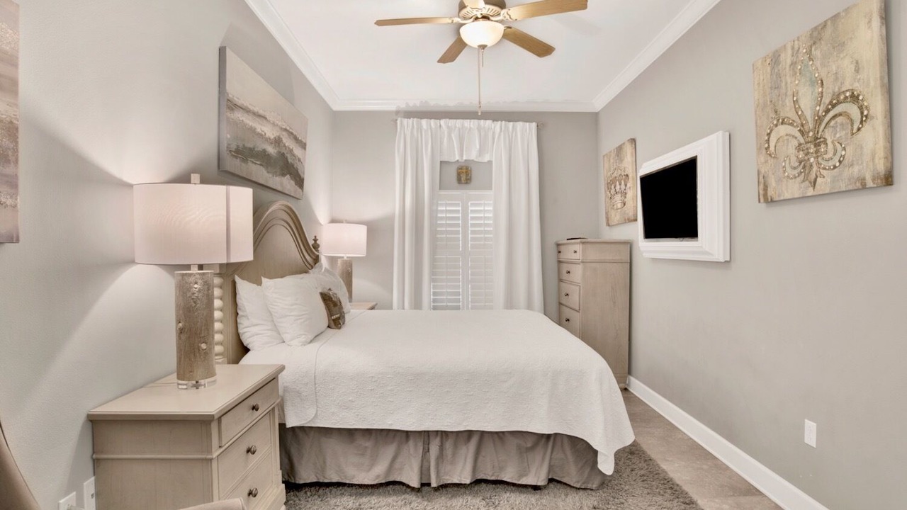Photo of Bedroom in Gulf Shores