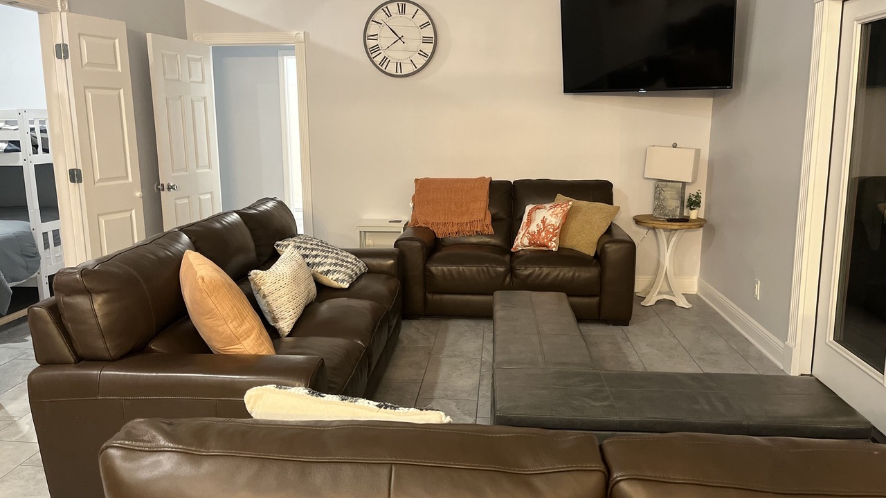 Photo of Livingroom in Fort Morgan Pines