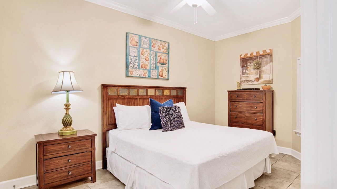 Photo of Bedroom in Orange Beach