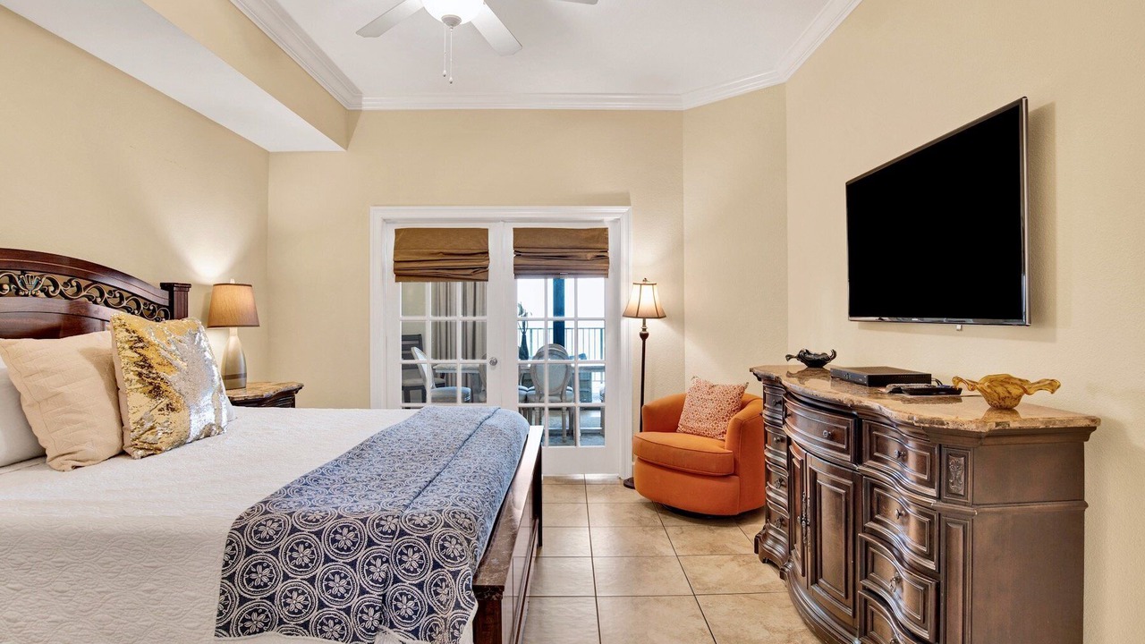 Photo of Bedroom in Orange Beach