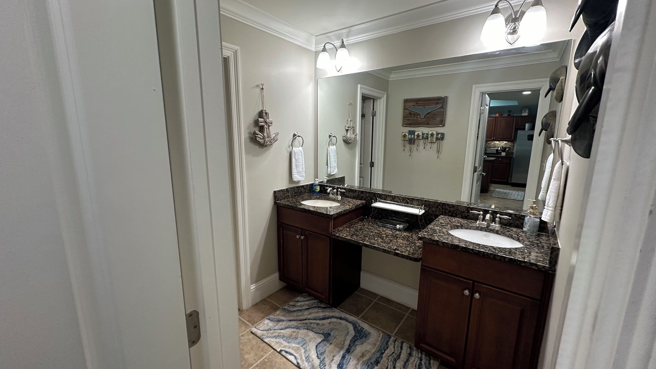 Photo of Bathroom in Dauphin Island
