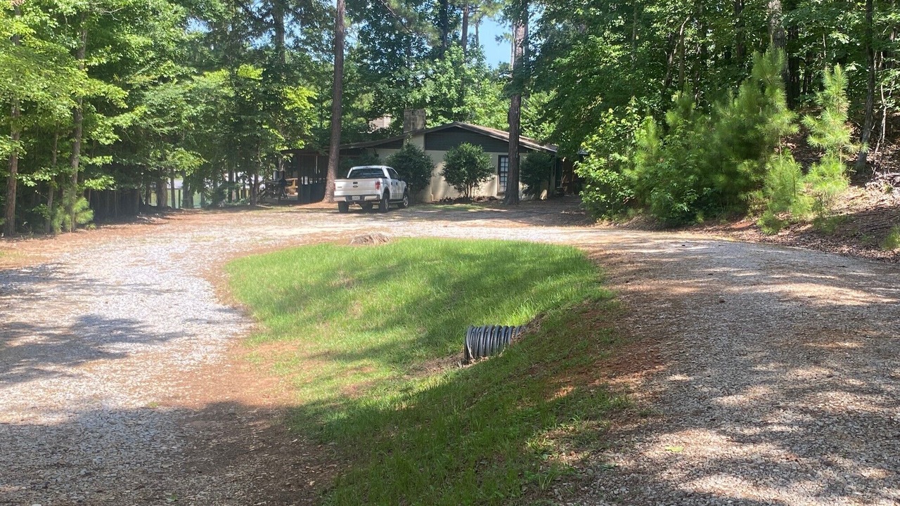 Photo of Others in Dadeville