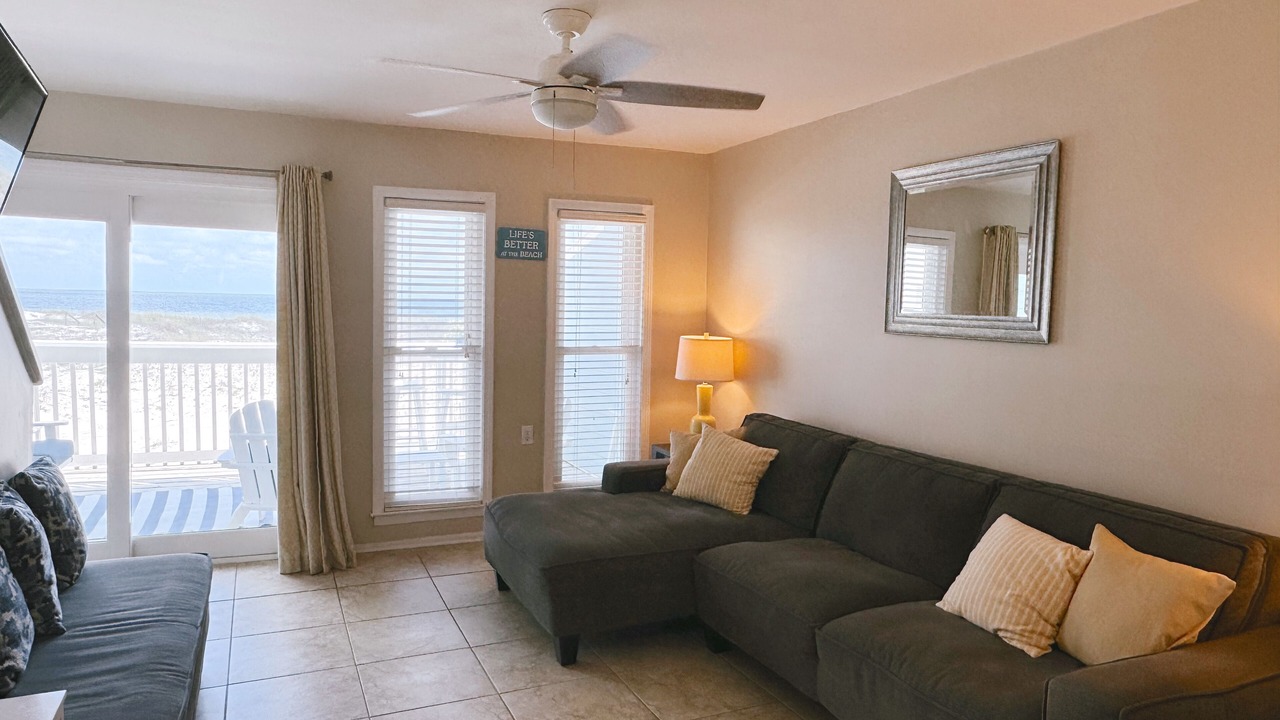 Photo of Livingroom in Fort Morgan