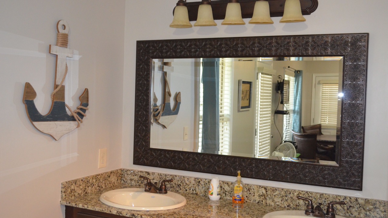 Photo of Bathroom in Dadeville
