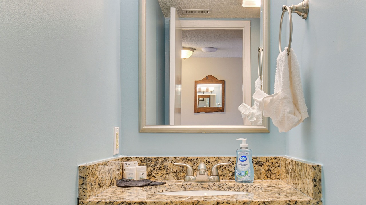 Photo of Bathroom in Orange Beach