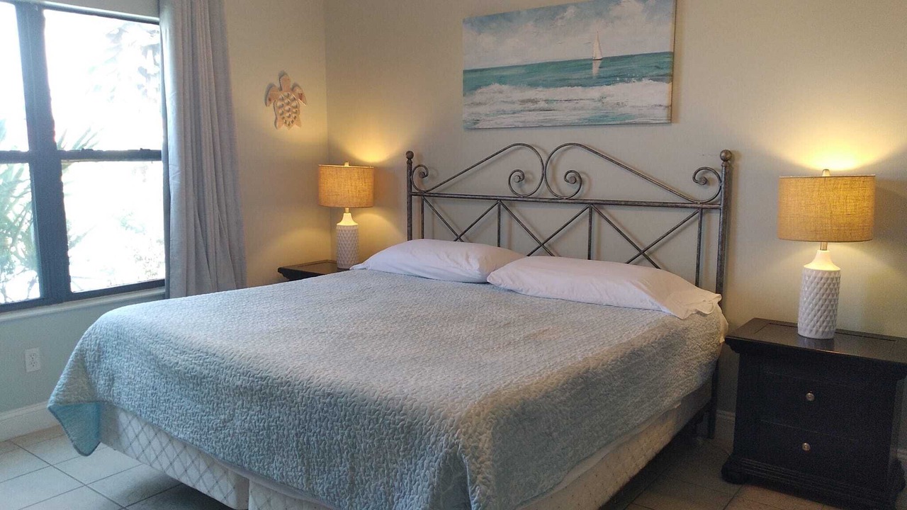 Photo of Bedroom in Butler Beach