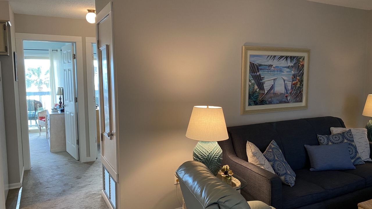 Photo of Livingroom in Ono Island