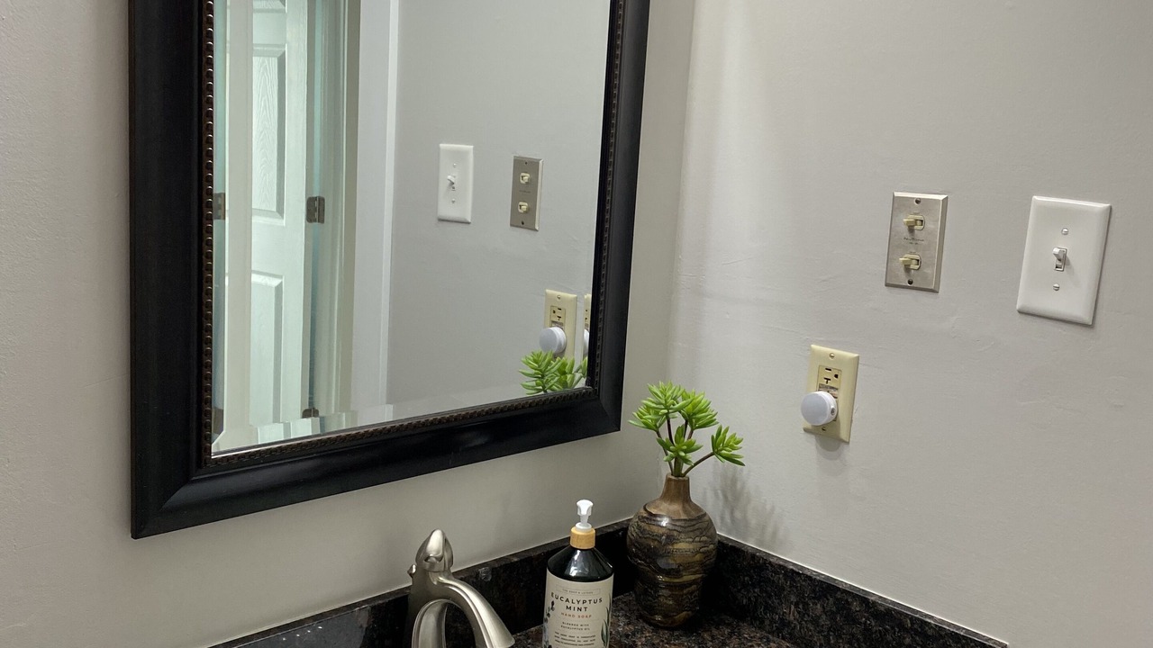 Photo of Bathroom in Ono Island
