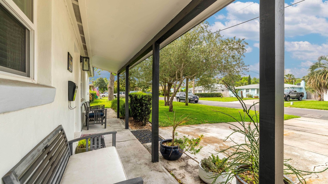 Photo of Patio Balcony in Jacksonville Beach