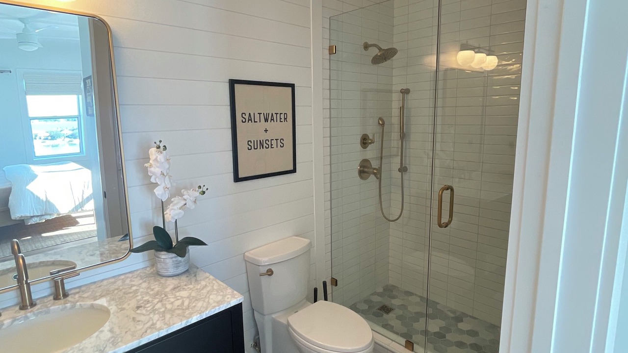 Photo of Bedroom in Orange Beach East