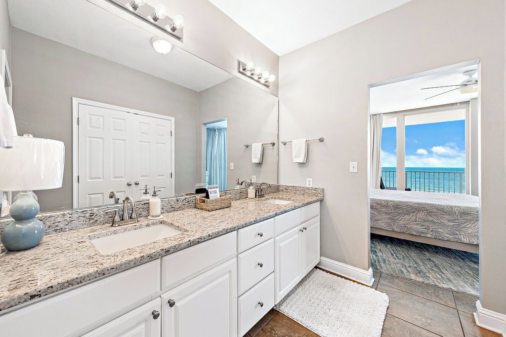Photo of Bathroom in Gulf Shores