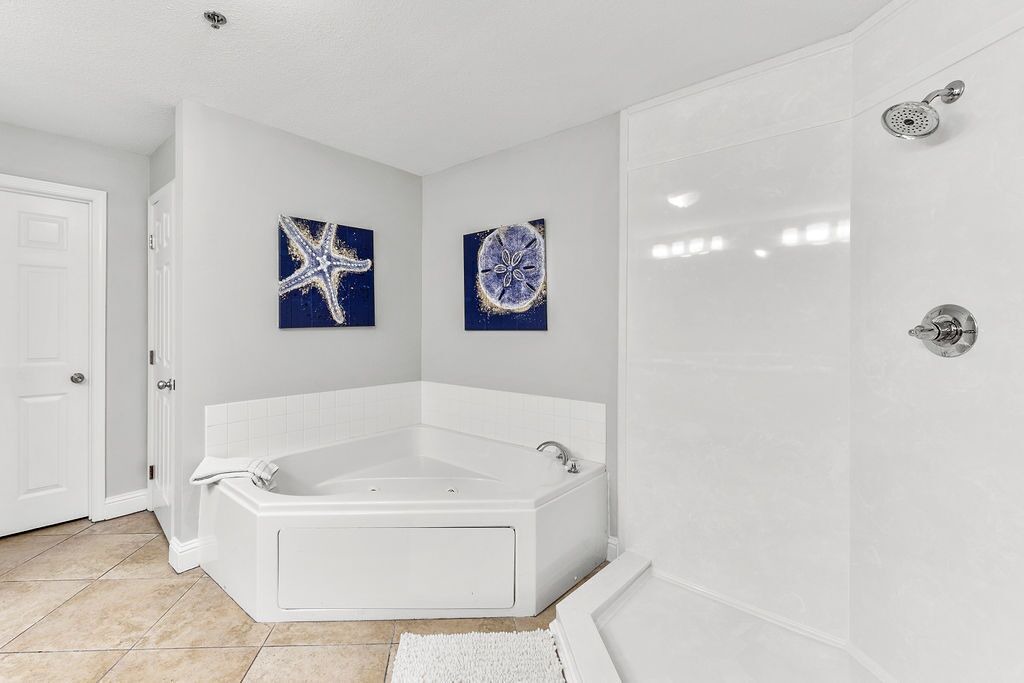 Photo of Bathroom in Gulf Shores
