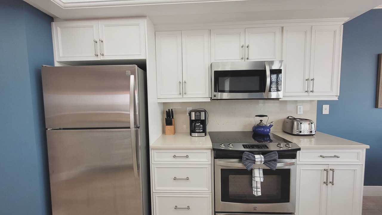 Photo of Kitchen in Vanderbilt Beach