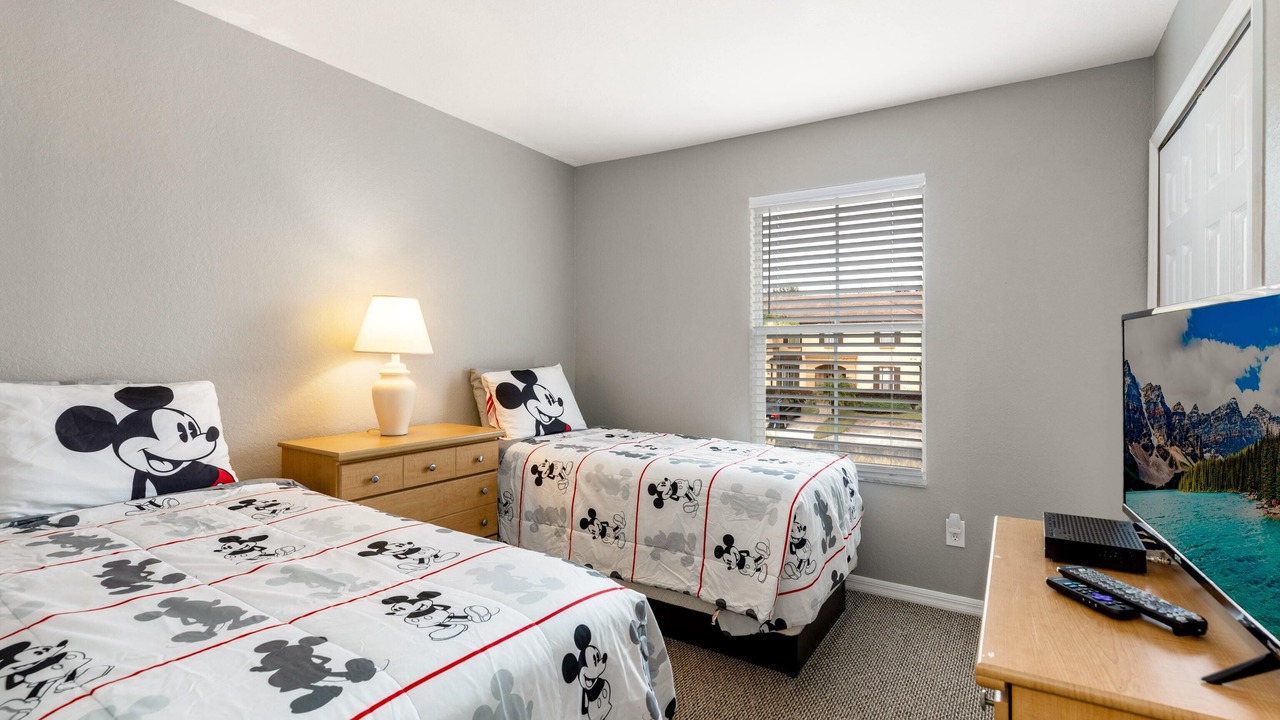 Photo of Bedroom in Regal Palms