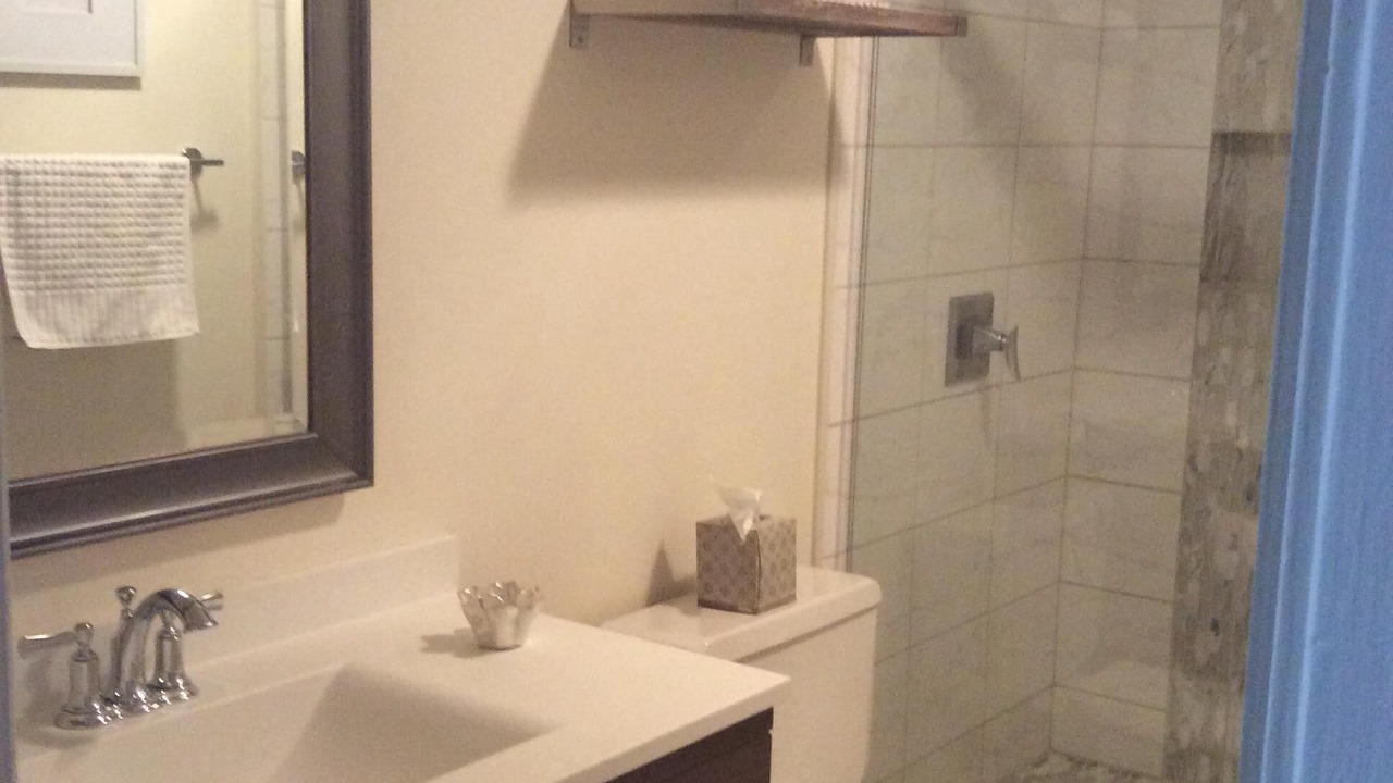 Photo of Bathroom in Daphne