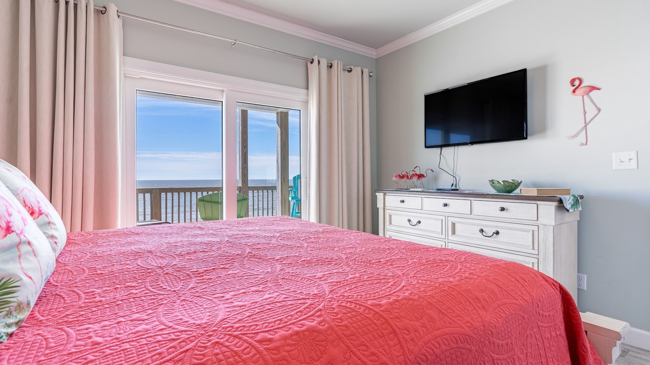Photo of Bedroom in Dauphin Island