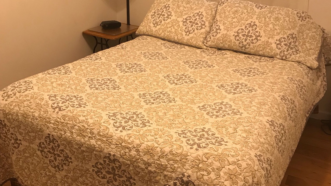 Photo of Bedroom in Groveoak