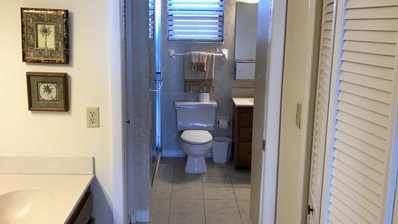 Photo of Bathroom in Old Naples