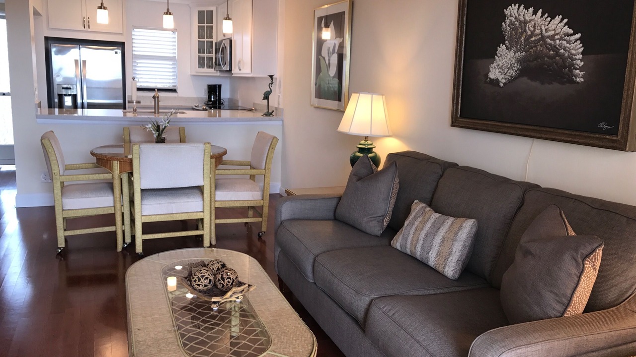 Photo of Livingroom in Old Naples