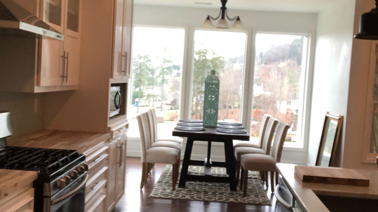 Photo of Kitchen in Guntersville