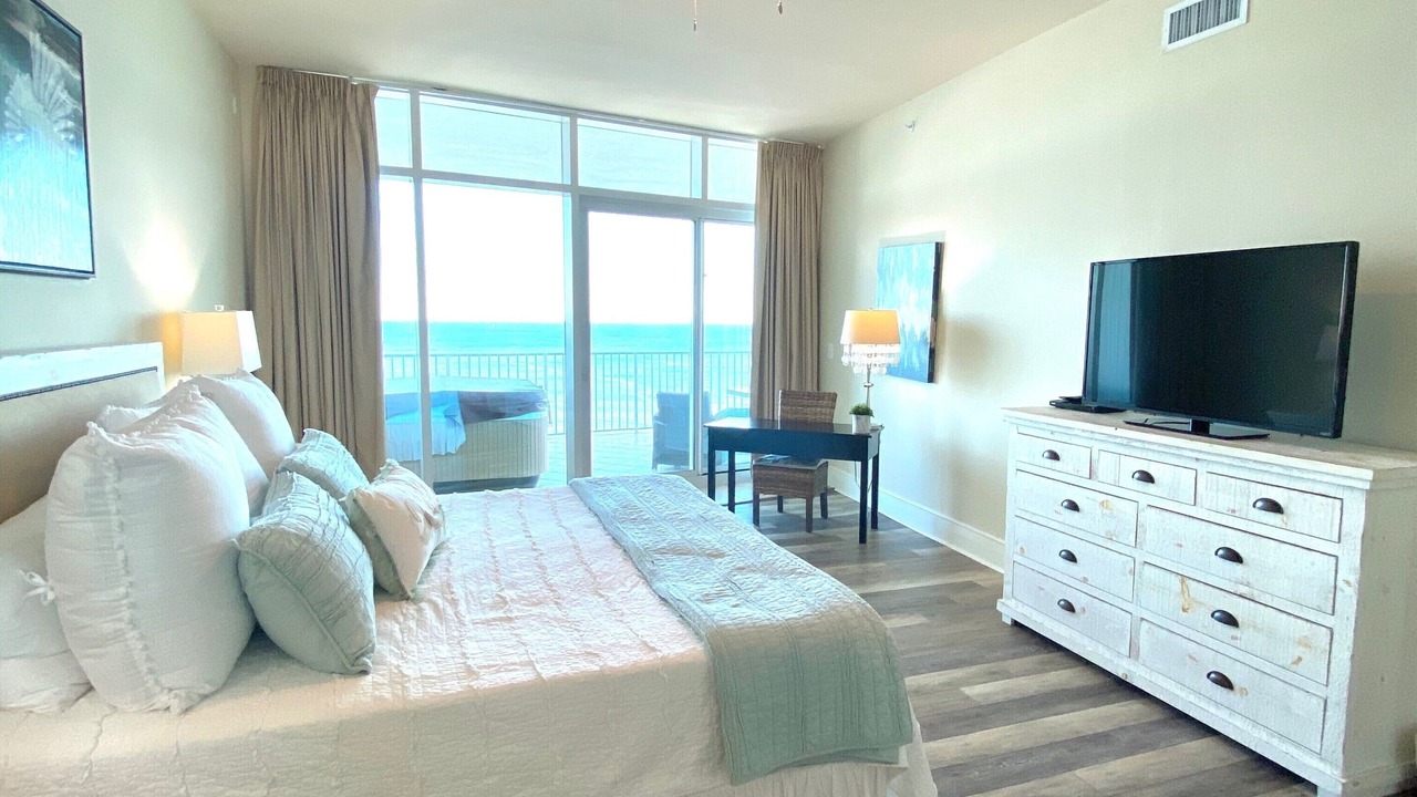 Photo of Bedroom in Orange Beach