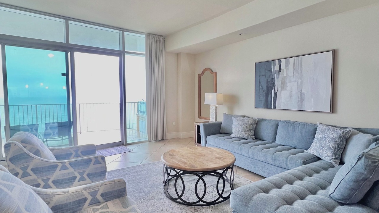 Photo of Livingroom in Orange Beach