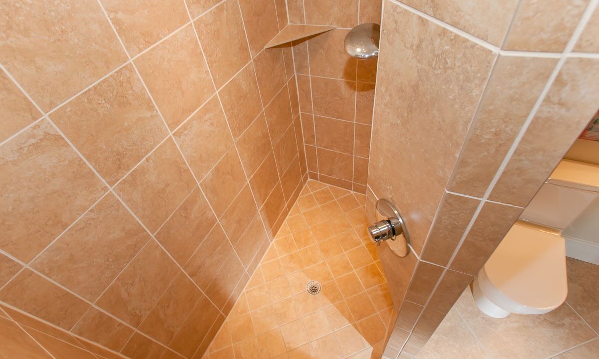 Photo of Bathroom in Orange Beach